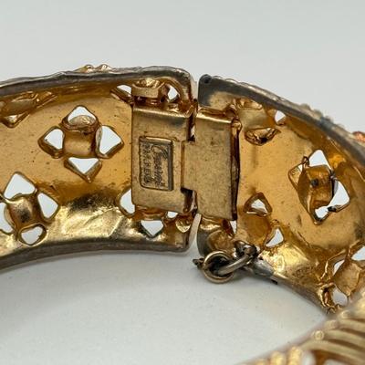 LOT 186J: Vintage Gold Tone Costume Jewelry: Trifari, Coro, Corocraft & More