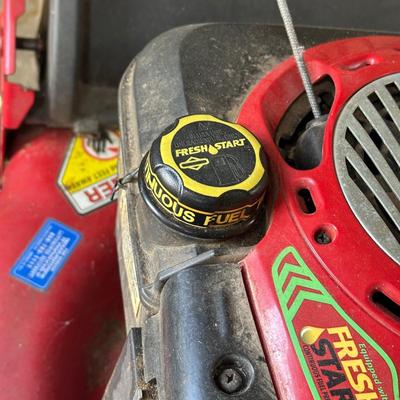 LOT 1G: Craftsman 6.5 HP Lawnmower model 917.388853