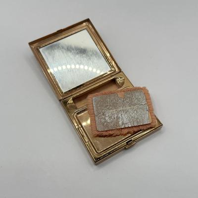 LOT 191J: Vintage Gold Tone Compacts
