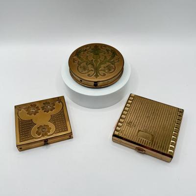 LOT 191J: Vintage Gold Tone Compacts