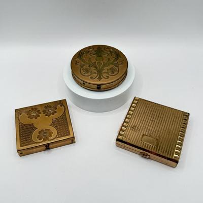 LOT 191J: Vintage Gold Tone Compacts