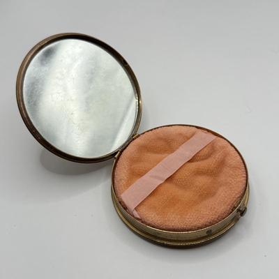LOT 191J: Vintage Gold Tone Compacts