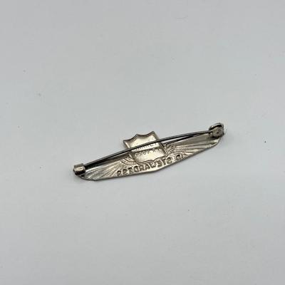 LOT 192J: Mini Vintage Jacks in Coin Purse, Vintage Mini Insects Book & Jr Stewardess Wings Pin