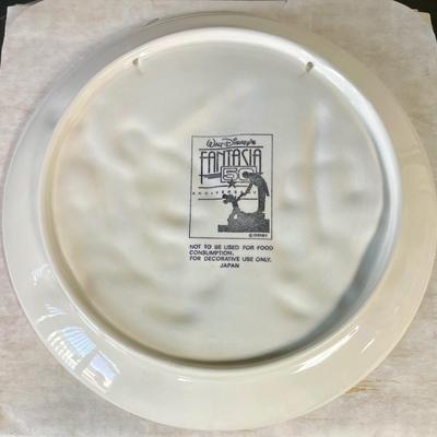 Disney Collector Plate: Fantasia Mickey Sorcerer's Apprentice