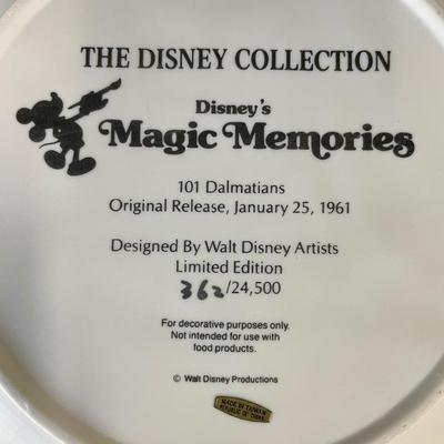 Disney Collector Plate: Magic Memories - 101 Dalmatians
