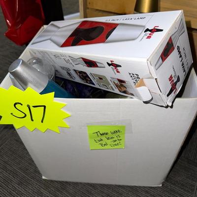 S17-box of lava lamps