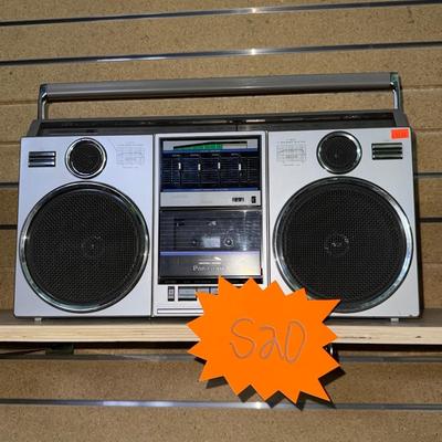 S20-large Panasonic radio with cassette player