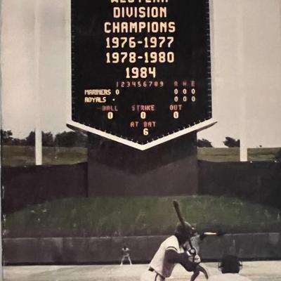 1985 Royals Media guide. 4x9 inches