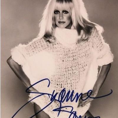 Suzanne Somers signed promo photo 