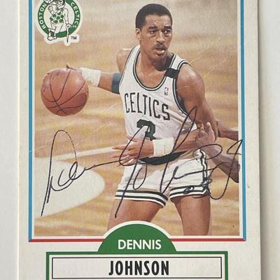Boston Celtics Dennis Johnson Fleer '90 signed trading card