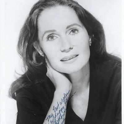 Who's the Boss Katherine Helmond signed photo