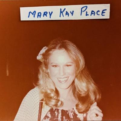 Mary Kay Place signed photo