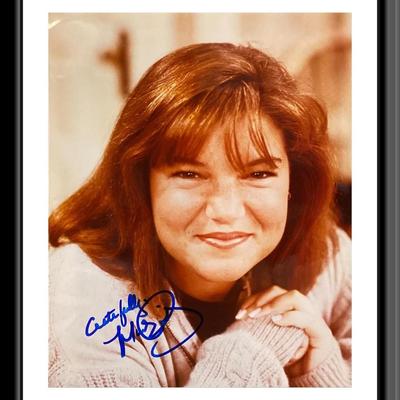 Mindy Cohn Signed Photo. 8x10 inches