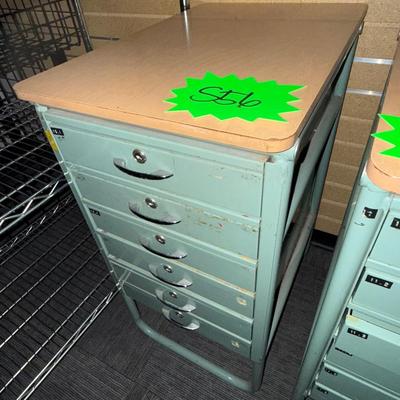 S56-Green Drawered Unit-