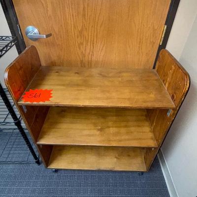 S61-Shelf on wheels