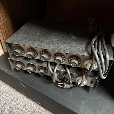 S67.5-Cabinet plus NON-WORKING electronics