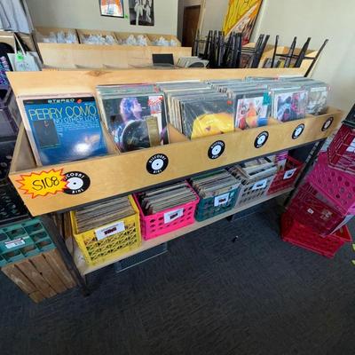 S108-large album display