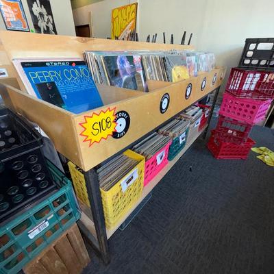 S108-large album display