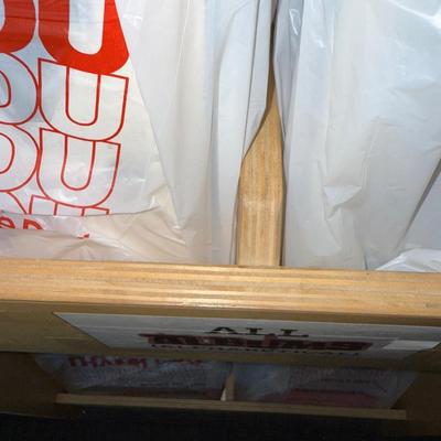 S112-wooden album display x1