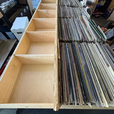 S119-large album display