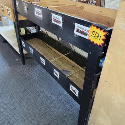 S121-large wooden album display