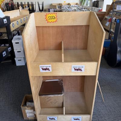 S122-wooden album display