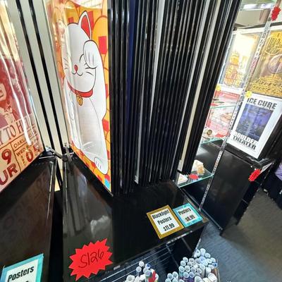 S126-Metal poster display