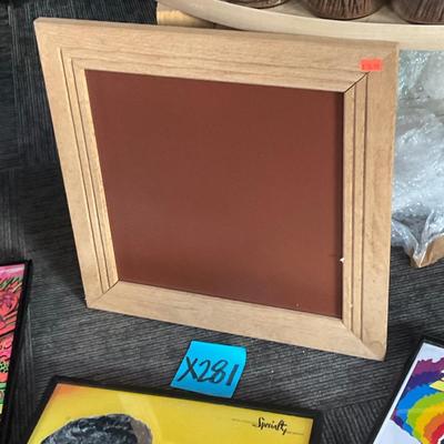 X281-Framed Art