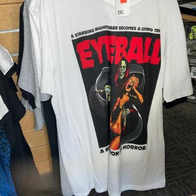 X244-Bag with XXL tees