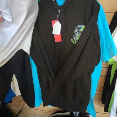 X239-backpack with size large T-shirts Plus bonus t