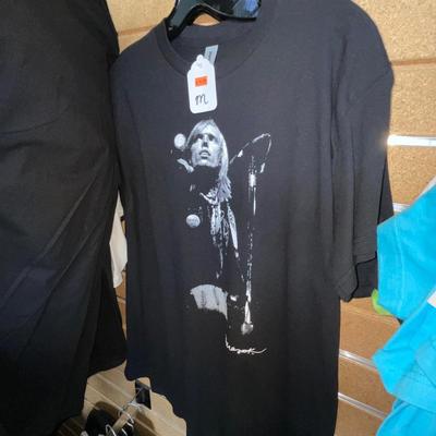 X237-backpack plus T-shirts and bonus T