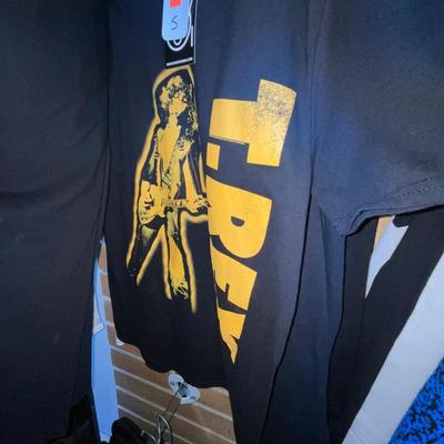 X235-backpack with T-shirts (M) and Bonus T