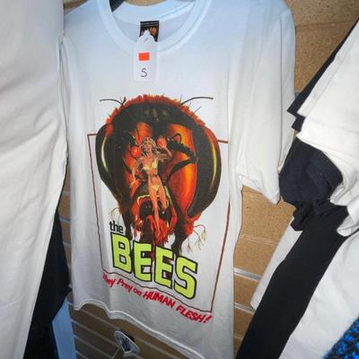X235-backpack with T-shirts (M) and Bonus T