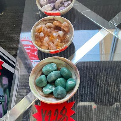X228-bowls of stones
