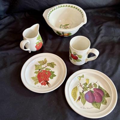 Portmeirion Mixed Pattern China & Textiles (K-ES)