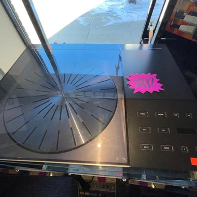 X192-Record Player