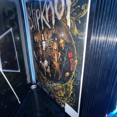 X175-posters