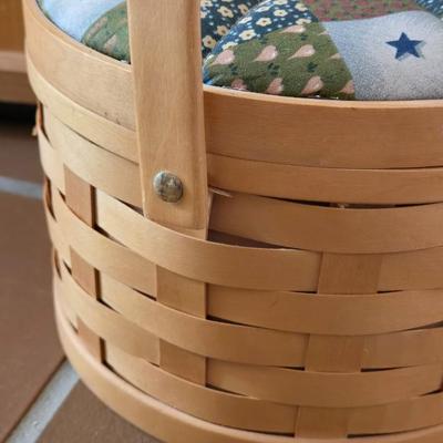 Sewing Basket with Removable Tray