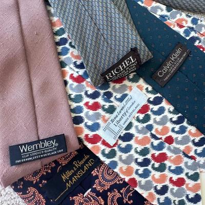 Hart Schaffner & Marx, Jefferson, Izod, Christian Dior, and Other Suit Jackets and Ties (FE-DZ)