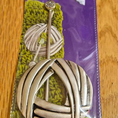 New in the Package Shaw Pin