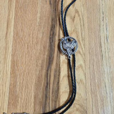 Saddle Silvertone Bolo Tie