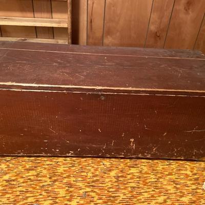 Vintage chest
