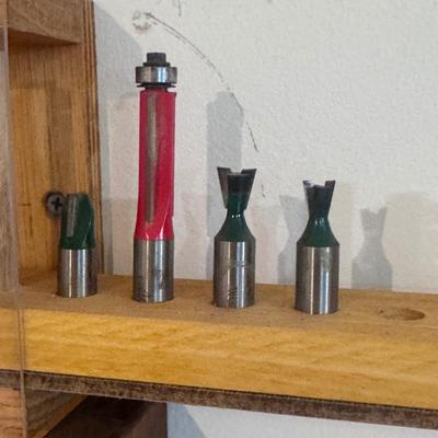 Router Bits in Homemade Storage Compartment (WC-DZ)