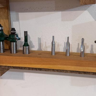 Router Bits in Homemade Storage Compartment (WC-DZ)