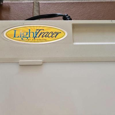 Light Tracer