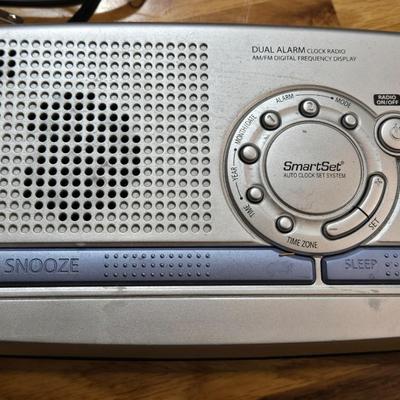 Emerson Research Radio Alarm Clock