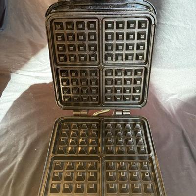 Cuisinart Waffle Maker & Ice Cream Maker (L-ES)