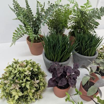 Artificial Floral Decor With Ceramic Pots