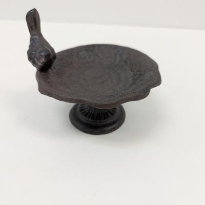 Antique Victorian Cast Iron Bird Bath