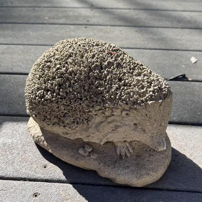 Animal Yard Statues (BD-DZ)